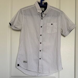 Men's White Short Sleeve Printed Button-Up Shirt